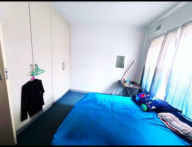 5 BEDROOM HOUSE FOR SALE IN OSLO BEACH